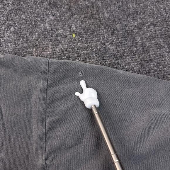 Bailey Sarian Dark History T Shirt Adult Size Large Gray Vintage Style Tee - Picture 7 of 12